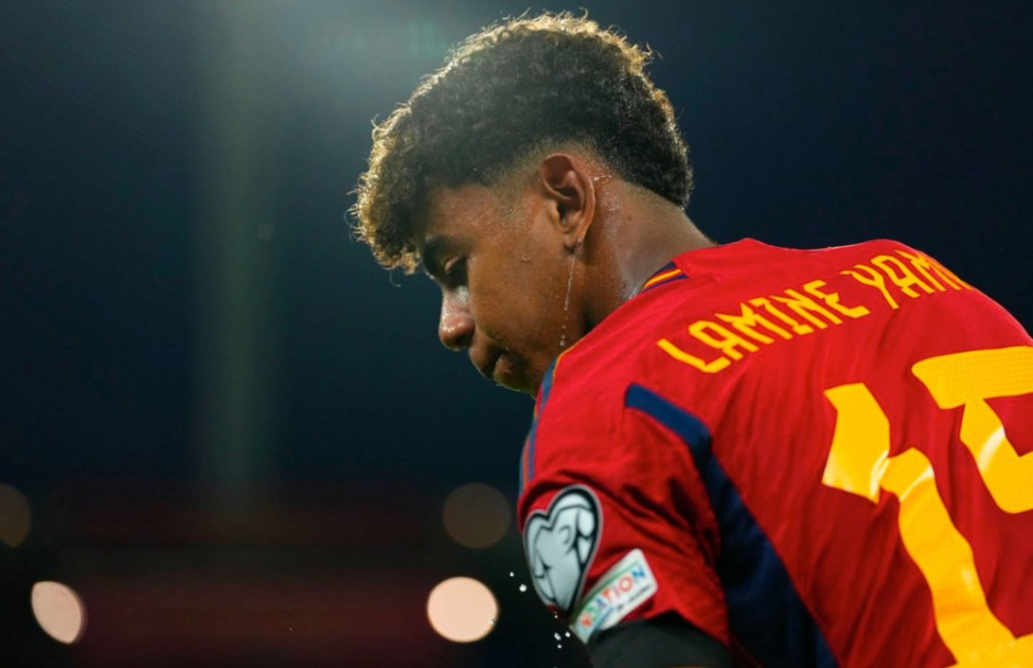 《万物契约》转向单机，并不让人意外