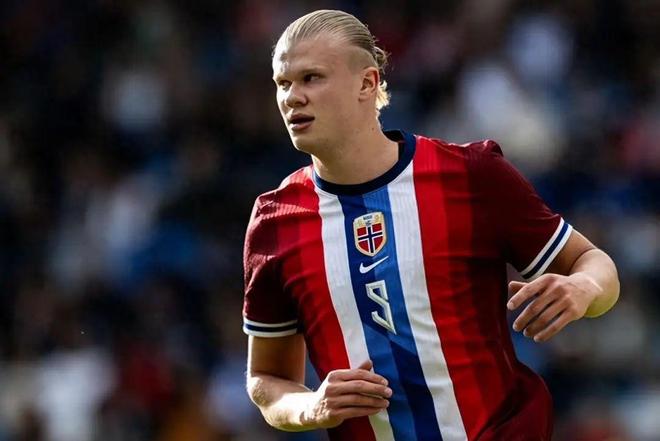 [国内足球]加布里埃尔横敲 蒯纪闻跟进打门得手