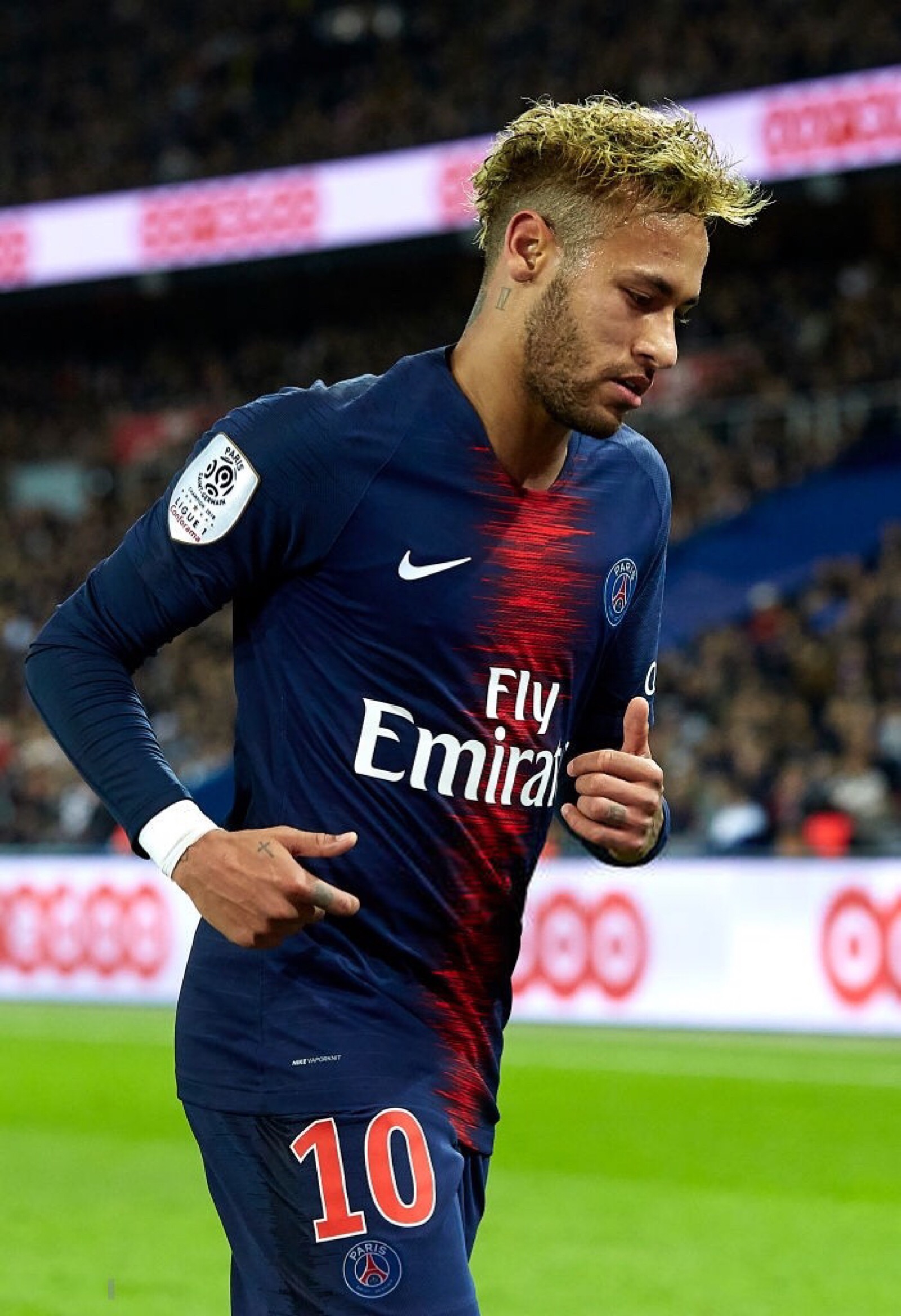 GEN击败AL夺冠，Tabe的BP引热议，网友生气：为什么不Ban霞