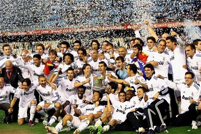 邵佳一首期国足名单公布，张玉宁、塞尔吉尼奥等入选