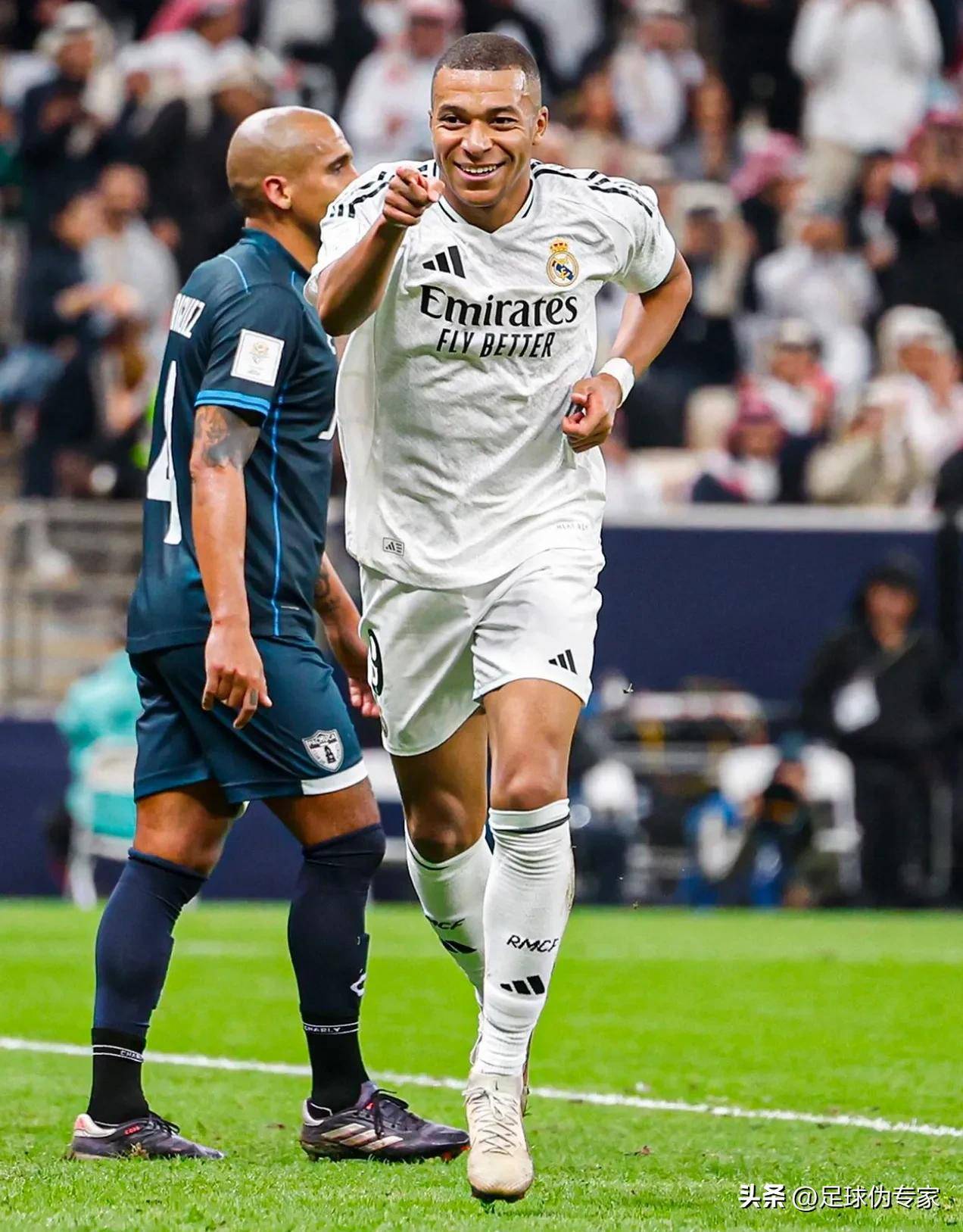 《堡垒之夜》新创作地图迪士尼乐园发布