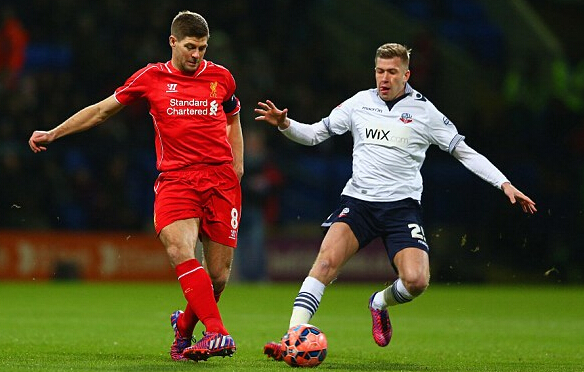 詹姆斯专属纪念徽章细节曝光：致敬第23个赛季 激动回应称无比荣幸